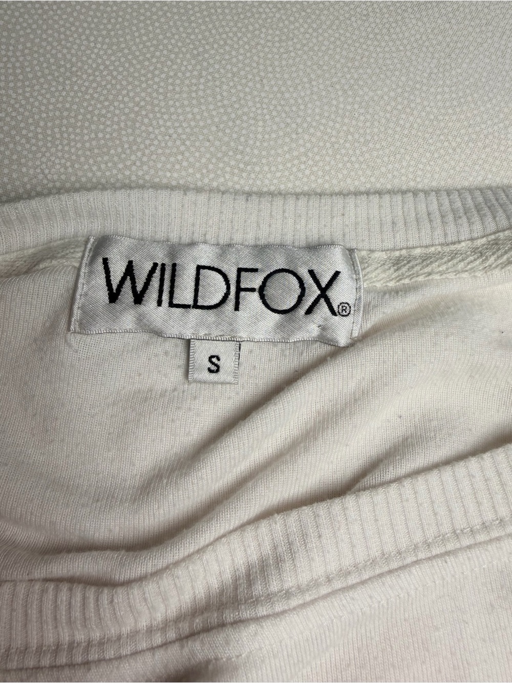 Wildfox Stop and Smell the Ocean Sweatshirt Women S White Graphic USA Made - Picture 3 of 7